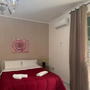 Rose Antiche Sicily Bed & Breakfast